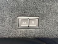 Lamborghini Urus 4.0 V8 BiTurbo SUV 5dr Petrol Auto 4WD Euro 6 (650 ps) 52