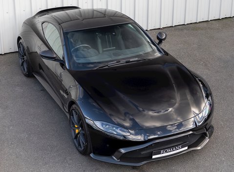 Aston Martin V8 Vantage 8