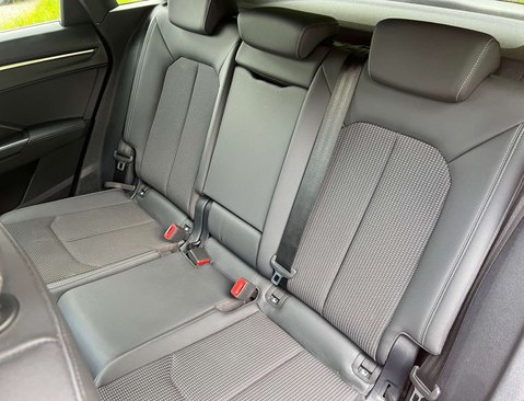Audi Q3 1.5 Q3 S Line 35 TFSI MHEV Semi-Auto 5dr 47