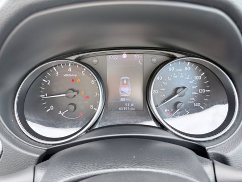Nissan Qashqai 1.3 DIG-T TEKNA PLUS 28