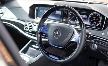 Mercedes-Benz M Class S600 11