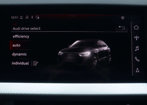 Audi A1 1.0 A1 Sportback 30 TFSI S Line Semi-Auto 5dr 26