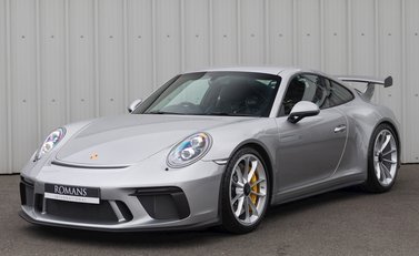 Porsche 911 GT3 (991.2) 6
