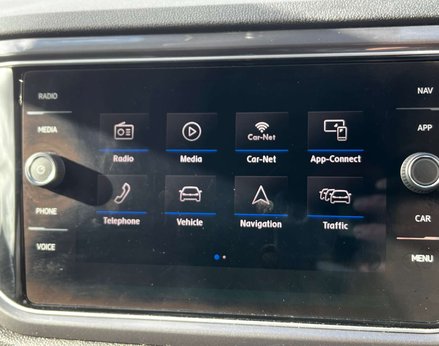 Volkswagen T-Roc 1.5 T-Roc R-Line TSi Evo Semi-Auto 5dr 35