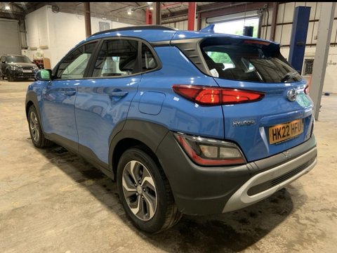 Hyundai KONA GDI SE CONNECT 12