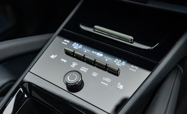 Porsche Cayenne TURBO E-HYBRID 24