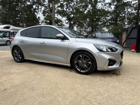 Ford Focus 1.0T EcoBoost ST-Line Hatchback 5dr Petrol Manual Euro 6 (s/s) (125 ps) 9
