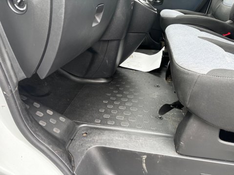Vauxhall Vivaro 1.6 CDTi 2900 L1 H1 Euro 6 (s/s) 5dr 21