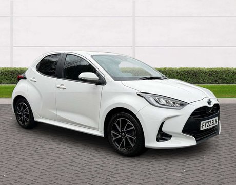 Toyota Yaris 1.5 Yaris Design HEV CVT 5dr 12