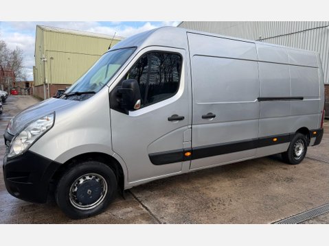 Renault Master 2.3 dCi 35 Business Panel Van 5dr Diesel Manual FWD LWB Medium Roof Euro 6 22