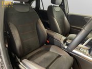 Mercedes-Benz GLA 1.3 GLA200 AMG Line (Premium) SUV 5dr Petrol 7G-DCT Euro 6 (s/s) (163 ps) 2 11