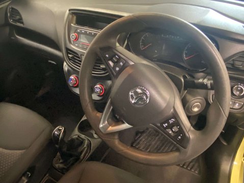 Vauxhall Viva 1.0 Viva SE AC 5dr 15