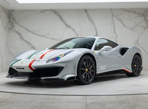 Ferrari 488 Pista Piloti 1