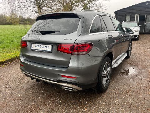 Mercedes-Benz GLC GLC 220 D 4MATIC AMG LINE 17
