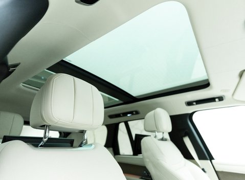 Land Rover Range Rover P530 First Edition 11