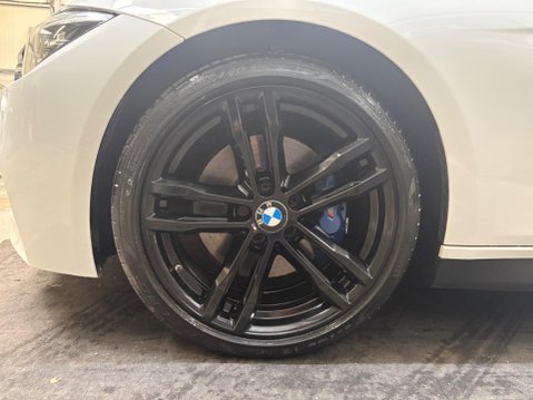 BMW 3 Series 2.0 320i M Sport Shadow Edition Auto Euro 6 (s/s) 4dr 46