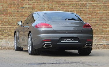 Porsche Panamera Diesel 15