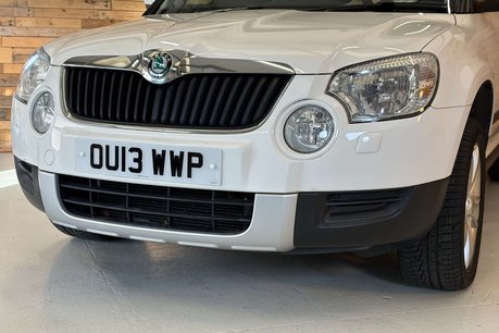 Skoda Yeti 2.0 TDI SE Plus SUV 5dr Diesel Manual 4WD Euro 5 (140 ps) 44