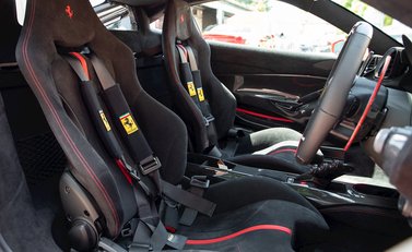 Ferrari 488 Pista 12