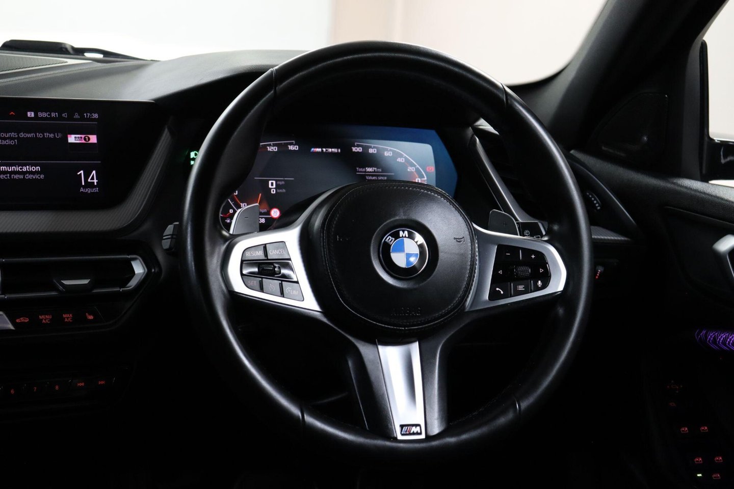 2021 BMW 1 Series — image 44