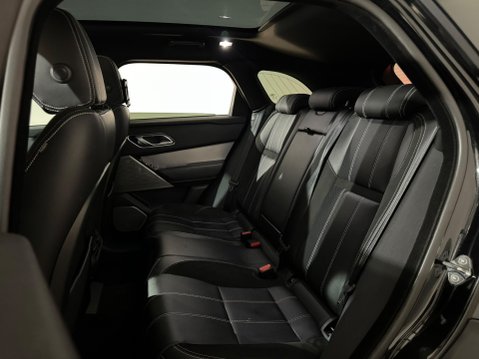 Land Rover Range Rover Velar R-DYNAMIC SE 20
