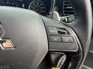 Mitsubishi Outlander DI-D 3 11