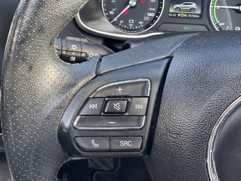 MG ZS 44.5kWh Exclusive Auto 5dr 22