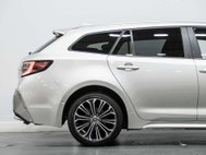 Toyota Corolla 1.8 VVT-h Design Touring Sports 5dr Petrol Hybrid CVT Euro 6 (s/s) (122 ps) 20