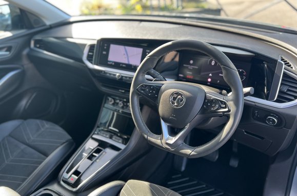 Vauxhall Grandland 1.5 Turbo D Ultimate Auto 16