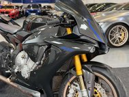 Yamaha R1M 1000 Super Sports Petrol Manual (200 ps) 16