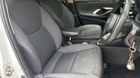 Toyota Yaris 1.5 VVT-h Icon Hatchback 5dr Petrol Hybrid E-CVT Euro 6 (s/s) (116 ps) 6