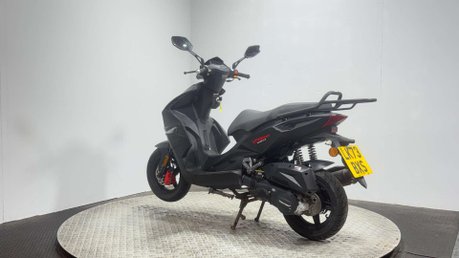 Direct Bikes Milan DB125 2023 Jiajue 125CC JJ Project 4