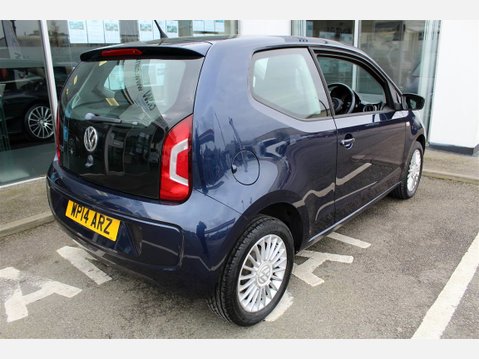 Volkswagen Up HIGH UP 6