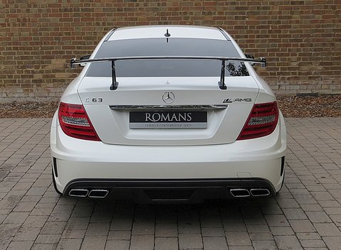 Mercedes-Benz C Class AMG Black Series 8