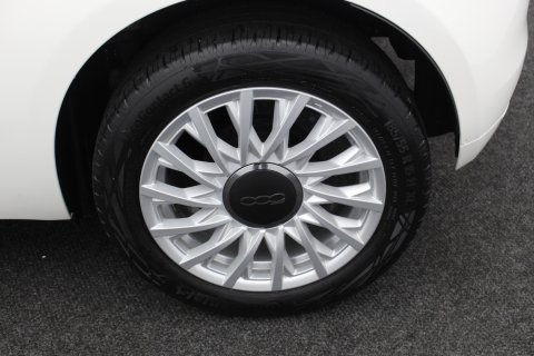 Fiat 500 3dr 1.0 Mild Hybrid 32