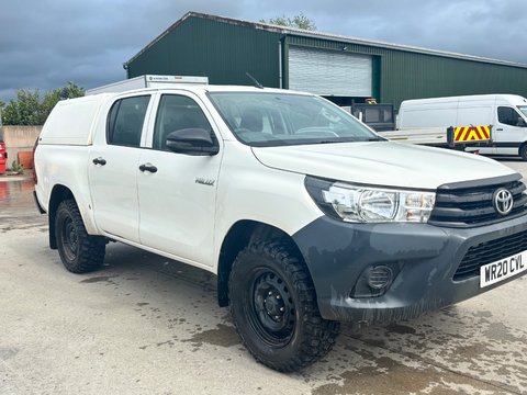 Toyota Hilux ACTIVE 4WD D-4D DCB 3