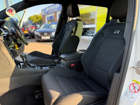 Volkswagen Golf 2.0 TSI R DSG 4Motion Euro 6 (s/s) 5dr 25