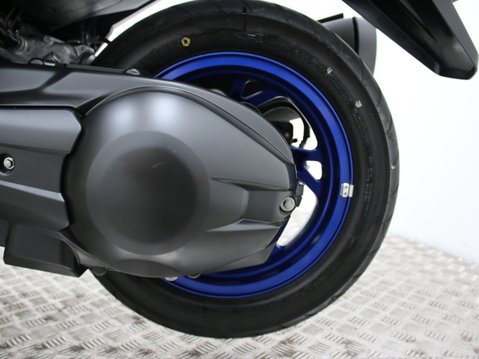 Suzuki Burgman 400 AN 400 AM2 33