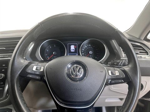 Volkswagen Tiguan 1.4 TSI SE Navigation SUV 5dr Petrol Manual Euro 6 (s/s) (125 ps) 13