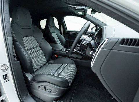 Porsche Cayenne GTS Coupé 10