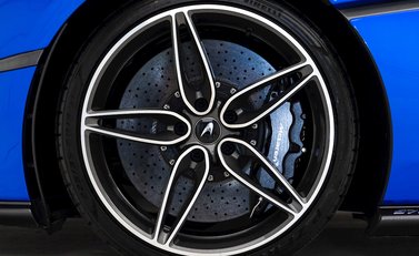 McLaren 570S Spider 13