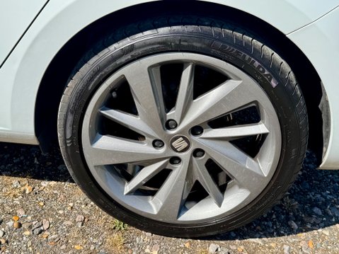 SEAT Leon TSI FR TECHNOLOGY 50
