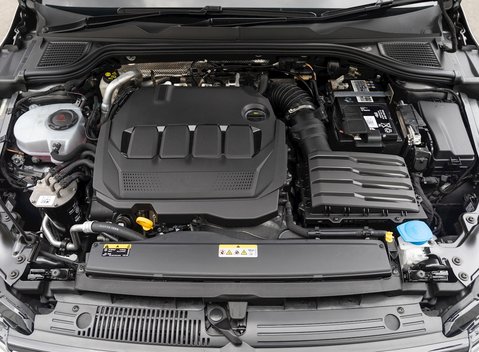 Volkswagen Golf 8 2.0 TDI Style 28