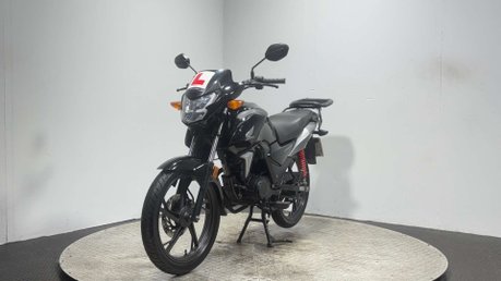 Honda CB 2022 72 PLATE 9K NEW MOT SERVICED 125CC LEARNER BIKE CBF125 4