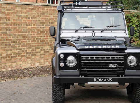 Land Rover 90 Adventure 3