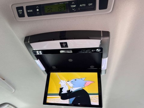 Toyota Alphard V6 4WD TOWBAR 21