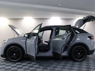 Volkswagen Id.4 Pure 52kWh Life Auto 5dr 7