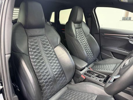 Audi RS3 2.5 TFSI Vorsprung Sportback 5dr Petrol S Tronic quattro Euro 6 (s/s) (400 