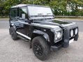 Land Rover Defender 90 TD5 XS STATION WAGON 1