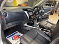 Nissan Navara 2.3 Navara Tekna dCi Auto 4WD 5dr 70